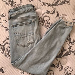 American Eagle High Rise Jegging Crop